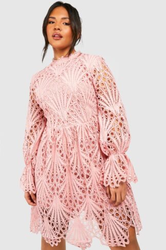 Womens Plus Flared Sleeve Lace Skater Dress - Pink - 18, Pink