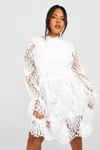Womens Plus Flared Sleeve Lace Skater Dress - White - 18, White