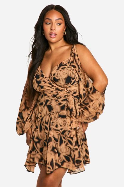 Womens Plus Floral Chiffon Lace Back Wrap Skater Dress - Black - 28, Black